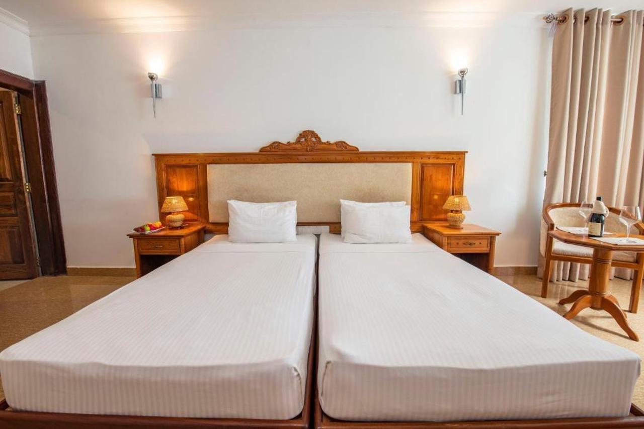 Hotel Sudu Araliya Polonnaruwa Exterior photo
